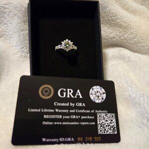 New Elegant 1 Carat Moissanite Snowflake Ring - S925 Sterling Silvery